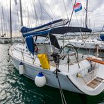 yacht-37511156 image-5