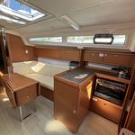 yacht-37771804 image-6