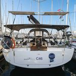 yacht-37872679 image-1