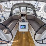 yacht-37872695 image-6