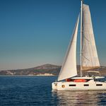 yacht-37883172 image-4