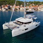 yacht-37883451 image-5