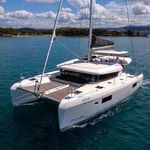 yacht-37883455 image-5