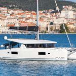 yacht-3825951 image-3