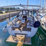 yacht-38267899 image-5