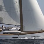 yacht-38377219 image-1