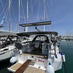 yacht-38377402 image-1