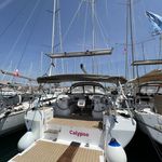 yacht-38380516 image-1