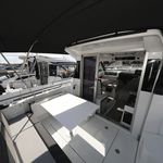 yacht-38461317 image-6