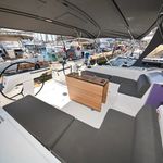 yacht-38544764 image-5