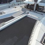 yacht-38545235 image-6