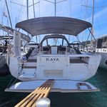 yacht-38618548 image-1