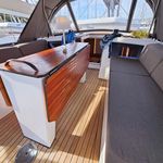 yacht-38618643 image-6
