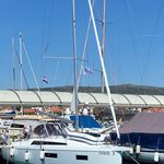 yacht-38626171 image-1