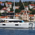 yacht-38626175 image-1