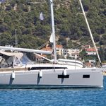 yacht-38626469 image-5