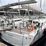 yacht-38626613 image-4