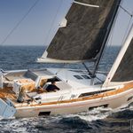 yacht-38626613 image-1