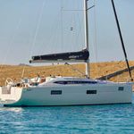 yacht-38978925 image-5