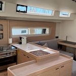 yacht-39032703 image-5