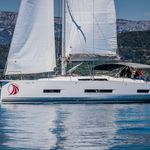 yacht-39170143 image-6