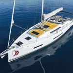 yacht-39170207 image-1