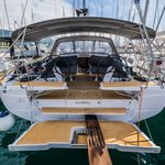 yacht-39170438 image-1