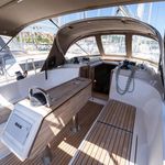 yacht-39178789 image-4