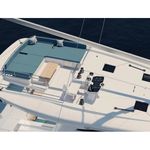 yacht-39242377 image-6