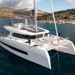 yacht-39242377 image-1