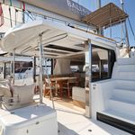 yacht-39295382 image-5