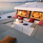 yacht-39389929 image-5