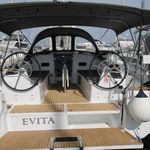 yacht-39391197 image-1