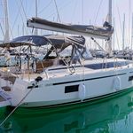 yacht-39497301 image-5