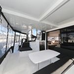 yacht-39498327 image-4