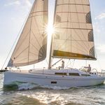 yacht-39860173 image-1