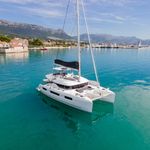 yacht-39885999 image-6