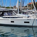 yacht-40040523 image-3