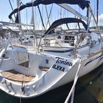 yacht-40179223 image-1