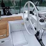 yacht-40241173 image-4