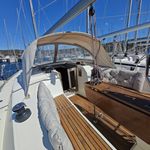 yacht-40250918 image-5