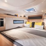 yacht-40253446 image-5