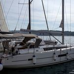 yacht-40264513 image-1