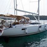 yacht-40264635 image-1