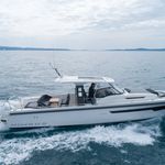 yacht-40295471 image-1