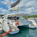 yacht-40692195 image-1