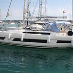 yacht-41056170 image-3