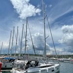 yacht-41168307 image-3