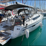 yacht-41782136 image-1