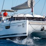 yacht-42026895 image-1